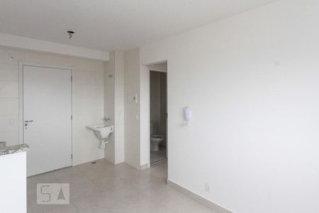 Sala de apartamento para alugar com 2 quartos, 33m² em Jardim Planalto, São Paulo