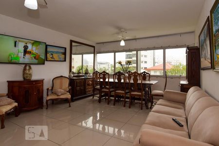 Sala de apartamento para alugar com 2 quartos, 113m² em Vila Alzira, Guarujá