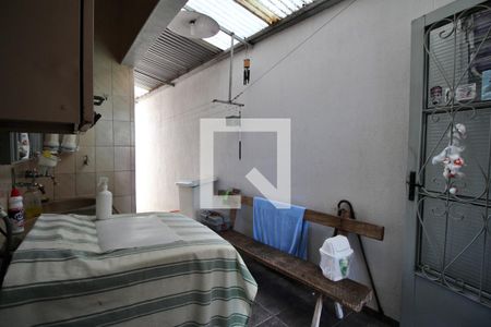 Casa à venda com 180m², 3 quartos e 6 vagasÁrea de serviço