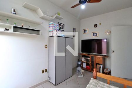 Casa à venda com 180m², 3 quartos e 6 vagasQuarto 3