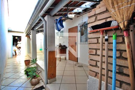 Casa à venda com 180m², 3 quartos e 6 vagasÁrea gourmet
