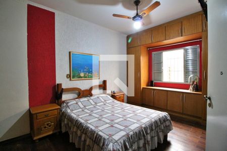 Quarto 1 (suíte) de casa à venda com 3 quartos, 180m² em Jardim do Lago, Campinas