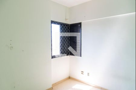 Apartamento à venda com 79m², 3 quartos e 2 vagasQuarto 2