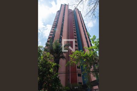 Apartamento à venda com 79m², 3 quartos e 2 vagasFachada