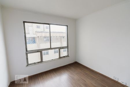 Apartamento para alugar com 140m², 3 quartos e 1 vaga Apartamento para alugar com 140m², 3 quartos e 1 vagaQuarto 2