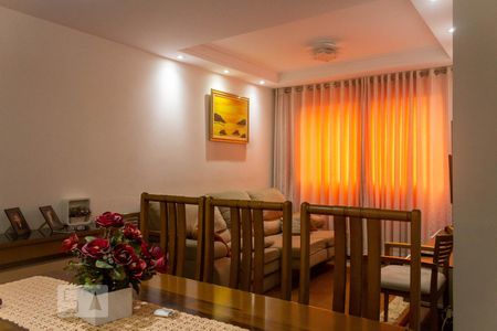 Sala de apartamento para alugar com 2 quartos, 63m² em Vila Erna, São Paulo
