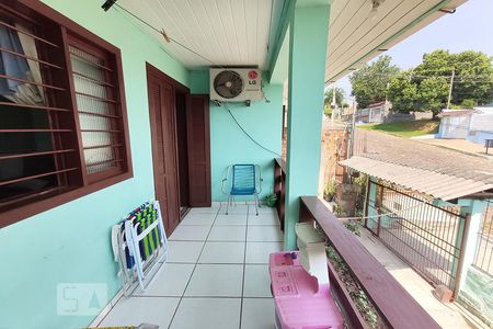 Casa à venda com 120m², 4 quartos e 2 vagas Casa à venda com 120m², 4 quartos e 2 vagasSacada da Sala 2