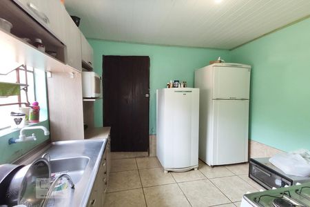 Casa à venda com 120m², 4 quartos e 2 vagas Casa à venda com 120m², 4 quartos e 2 vagasCozinha