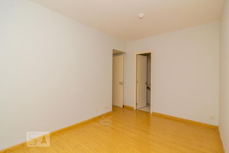 Quarto 1 de apartamento para alugar com 2 quartos, 70m² em Partenon, Porto Alegre