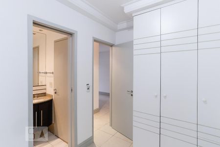 Apartamento à venda com 68m², 2 quartos e 2 vagas Apartamento à venda com 68m², 2 quartos e 2 vagasSuíte 2