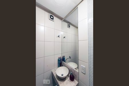 Lavabo de apartamento à venda com 3 quartos, 132m² em Centro, Novo Hamburgo