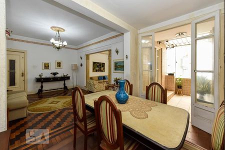 Apartamento à venda com 158m², 3 quartos e sem vagaSala