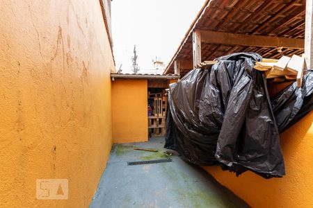 Casa à venda com 300m², 3 quartos e 4 vagas Casa à venda com 300m², 3 quartos e 4 vagasCanil