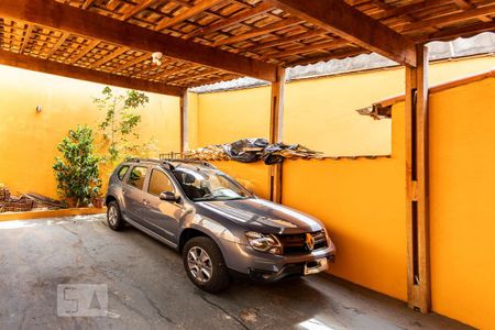 Casa à venda com 300m², 3 quartos e 4 vagas Casa à venda com 300m², 3 quartos e 4 vagasGaragem