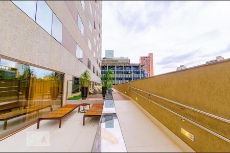 Apartamento para alugar com 22m², 1 quarto e sem vaga Apartamento para alugar com 22m², 1 quarto e sem vagaÁrea comum - Piscina