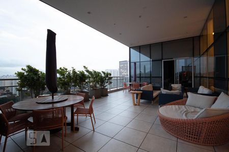 Apartamento para alugar com 36m², 1 quarto e 1 vaga Apartamento para alugar com 36m², 1 quarto e 1 vagaÁrea comum - Salão de festas