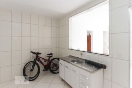 Cozinha de casa para alugar com 3 quartos, 80m² em Jardim Adutora, São Paulo