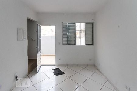 Sala de casa para alugar com 3 quartos, 80m² em Jardim Adutora, São Paulo