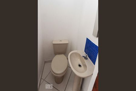 Casa para alugar com 80m², 3 quartos e 1 vagaLavabo