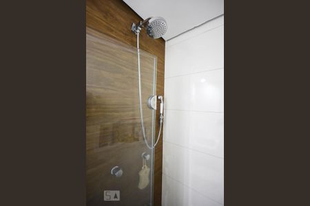 Apartamento para alugar com 66m², 3 quartos e 2 vagasChuveiro do banheiro