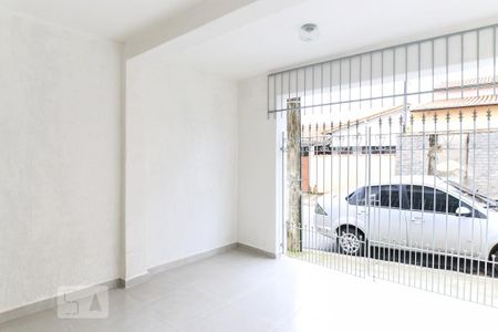 Garagem de casa para alugar com 1 quarto, 80m² em Jardim Ismênia, São José dos Campos