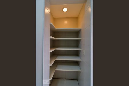 Apartamento para alugar com 85m², 2 quartos e 2 vagasCozinha