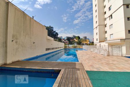 Apartamento para alugar com 85m², 2 quartos e 2 vagasÁrea comum - Piscina