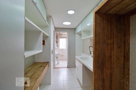 Apartamento para alugar com 85m², 2 quartos e 2 vagasCozinha