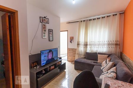 Sala de casa de condomínio à venda com 2 quartos, 60m² em Vila Santa Teresa (zona Leste), São Paulo