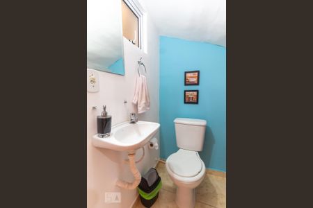 Casa de condomínio à venda com 60m², 2 quartos e 1 vaga Casa de condomínio à venda com 60m², 2 quartos e 1 vagaLavabo