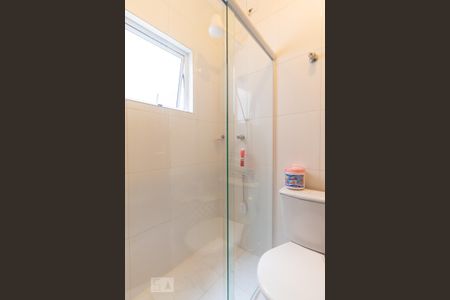 Casa de condomínio à venda com 60m², 2 quartos e 1 vaga Casa de condomínio à venda com 60m², 2 quartos e 1 vagaBanheiro da Suíte 2