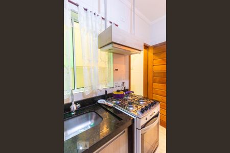 Casa de condomínio à venda com 60m², 2 quartos e 1 vaga Casa de condomínio à venda com 60m², 2 quartos e 1 vagaCozinha