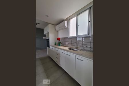 Apartamento para alugar com 69m², 2 quartos e 1 vaga Apartamento para alugar com 69m², 2 quartos e 1 vagaCozinha