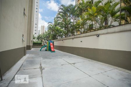 Apartamento à venda com 65m², 3 quartos e 1 vagaÁrea comum