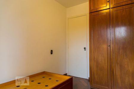 Apartamento à venda com 65m², 3 quartos e 1 vagaQuarto