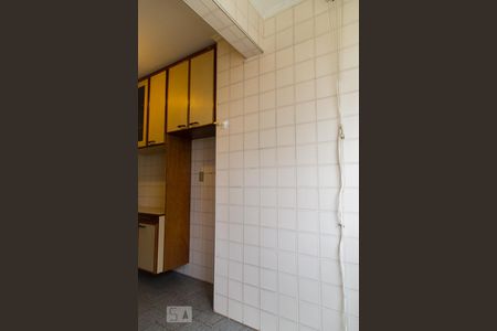 Apartamento à venda com 65m², 3 quartos e 1 vagaÁrea de serviço