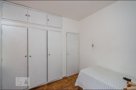 Apartamento à venda com 105m², 3 quartos e 1 vagaQuarto 2