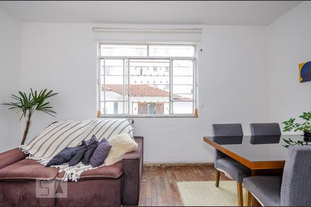 Sala de apartamento à venda com 3 quartos, 105m² em Alto Barroca, Belo Horizonte