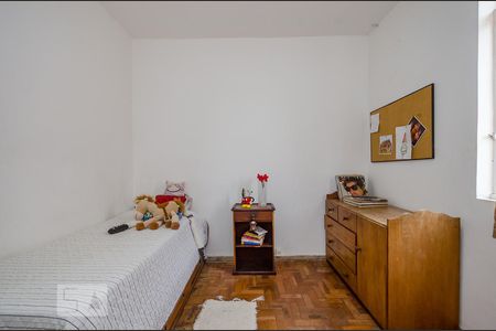 Apartamento à venda com 105m², 3 quartos e 1 vagaQuarto 2