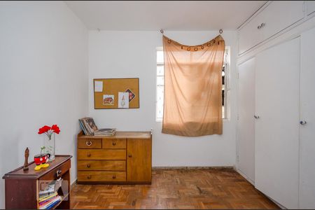 Apartamento à venda com 105m², 3 quartos e 1 vagaQuarto 2