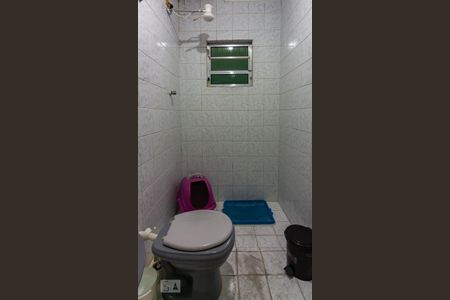 Casa à venda com 200m², 3 quartos e 1 vagaBanheiro 2