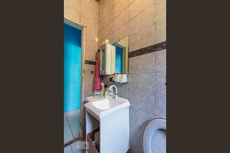 Casa à venda com 200m², 3 quartos e 1 vagaBanheiro