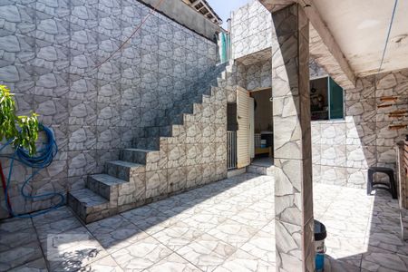 Casa à venda com 200m², 3 quartos e 1 vagaQuintal