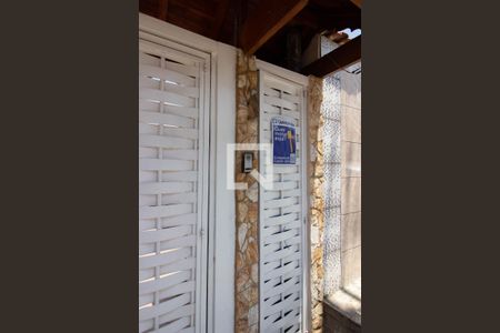 Casa à venda com 650m², 3 quartos e 8 vagasPlaca