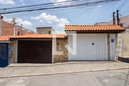 Casa à venda com 650m², 3 quartos e 8 vagasFachada