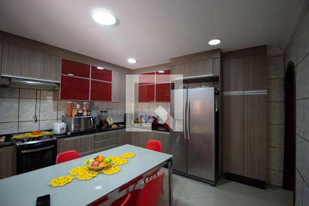 Casa à venda com 650m², 3 quartos e 8 vagasCozinha