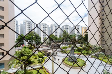 Vista de apartamento para alugar com 3 quartos, 67m² em Continental, Osasco