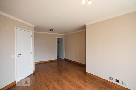 Sala de apartamento para alugar com 4 quartos, 118m² em Lar São Paulo, São Paulo