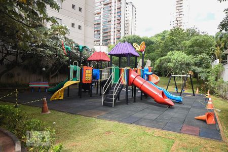 Apartamento à venda com 118m², 4 quartos e 2 vagasPlayground 2
