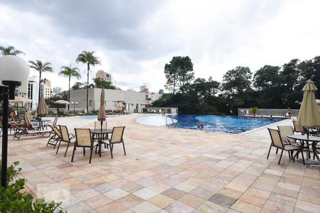 Apartamento à venda com 118m², 4 quartos e 2 vagasPiscina